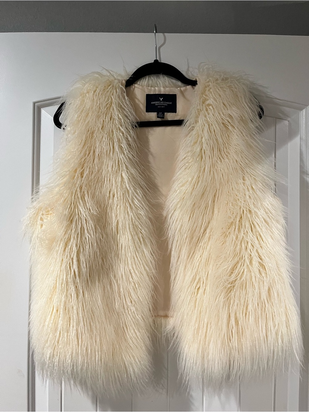 American Eagle Outfitters Cream and Black Faux Fur Vest